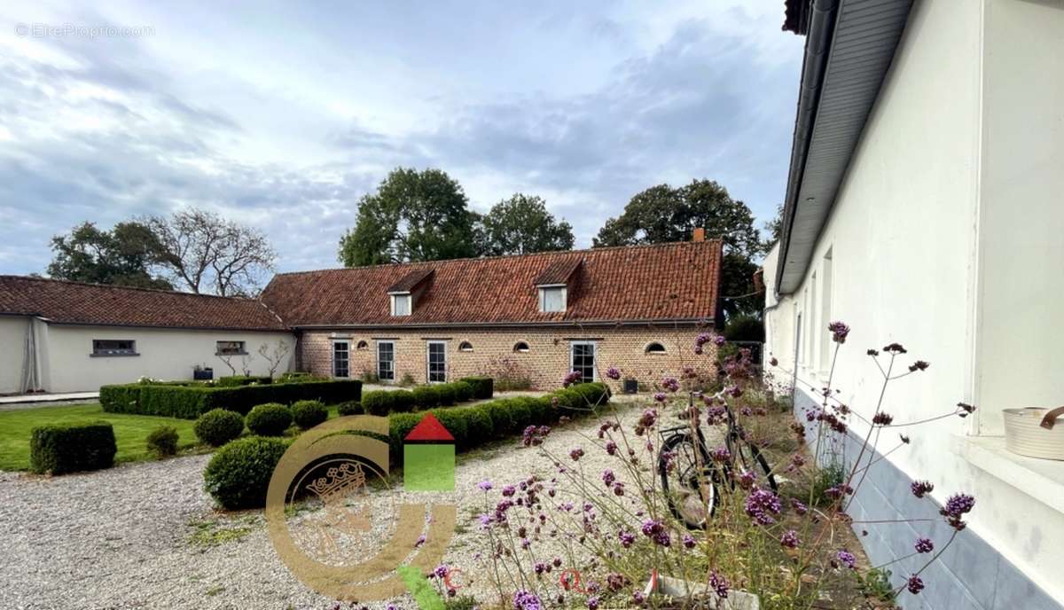 Commerce à CAMPAGNE-LES-HESDIN