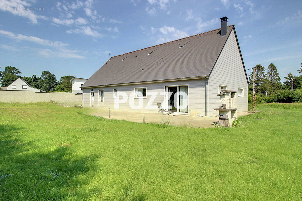 Maison à FOLLIGNY