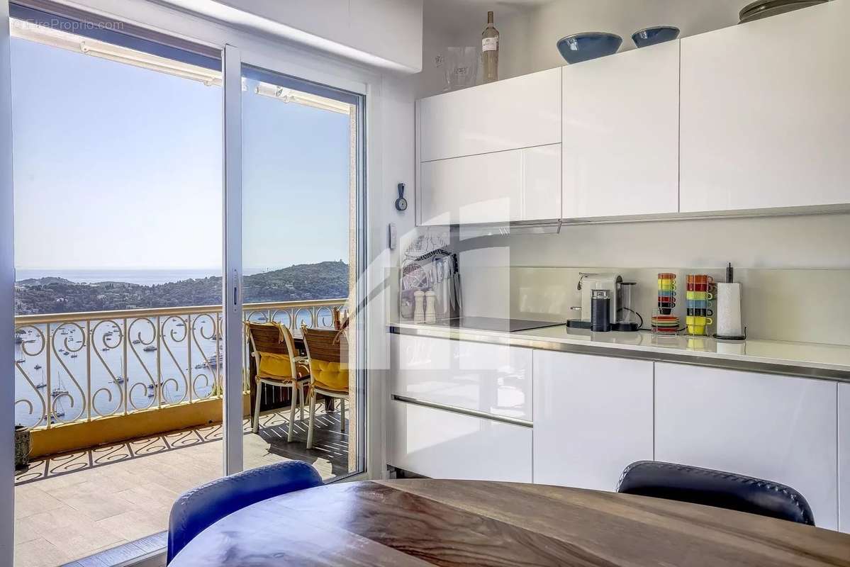 Appartement à VILLEFRANCHE-SUR-MER