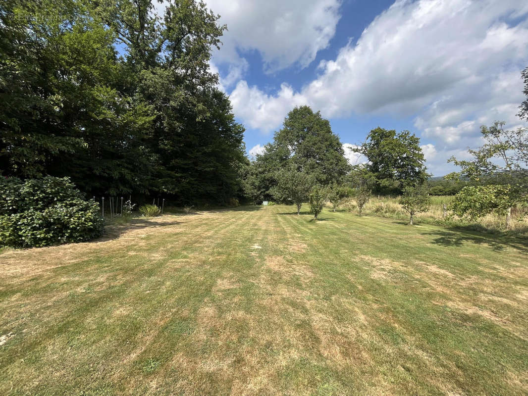 GROUNDS - Maison à MANOT