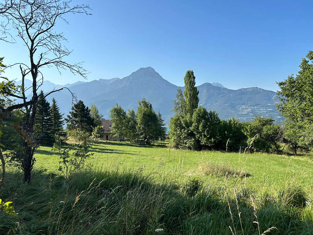 Terrain à SAINT-APOLLINAIRE