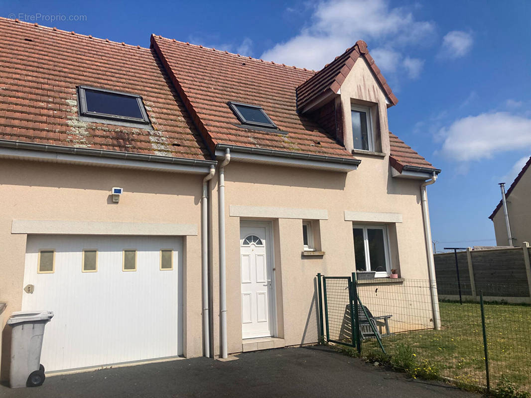 Maison à COURSEULLES-SUR-MER