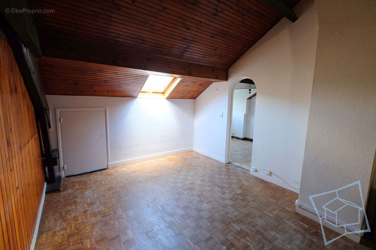 Appartement à CHEVREUSE