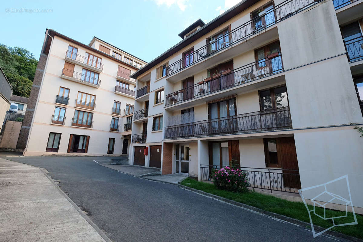 Appartement à CHEVREUSE