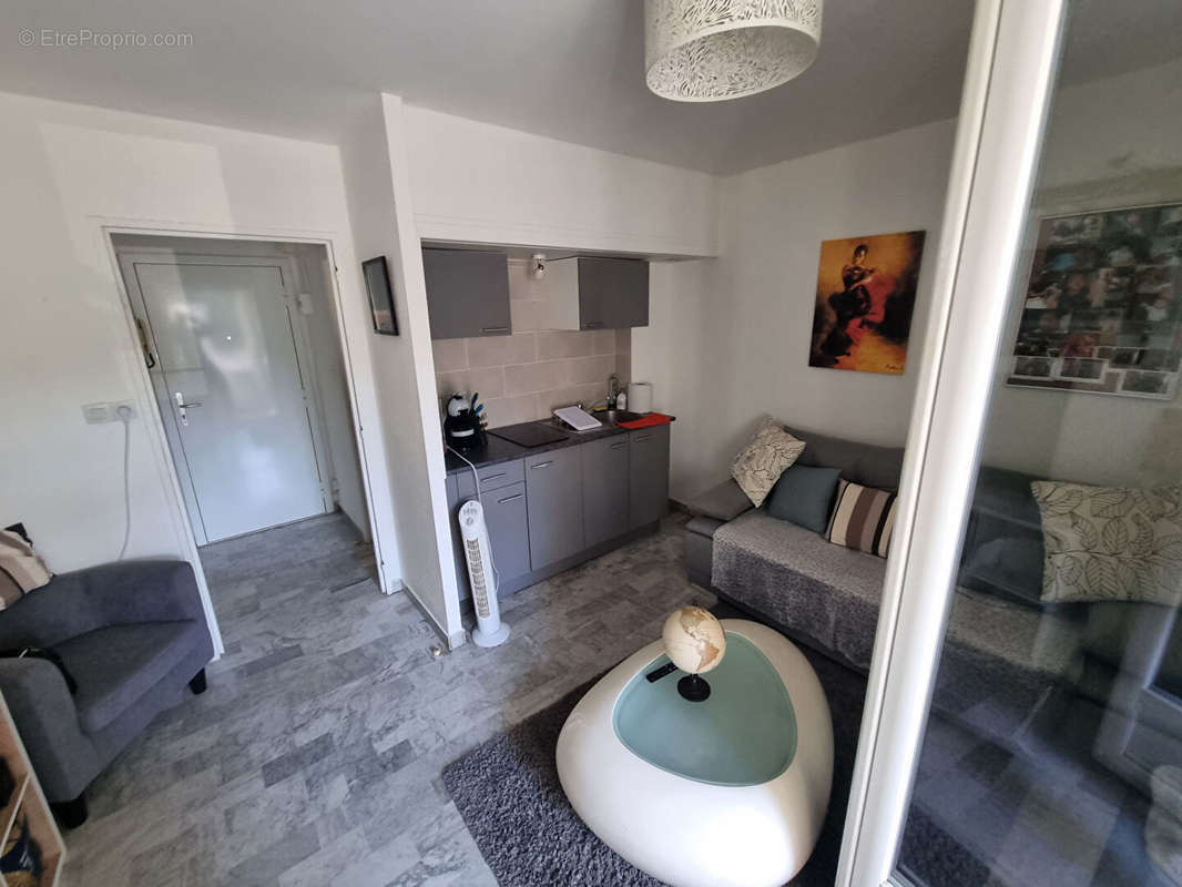 Appartement à HYERES