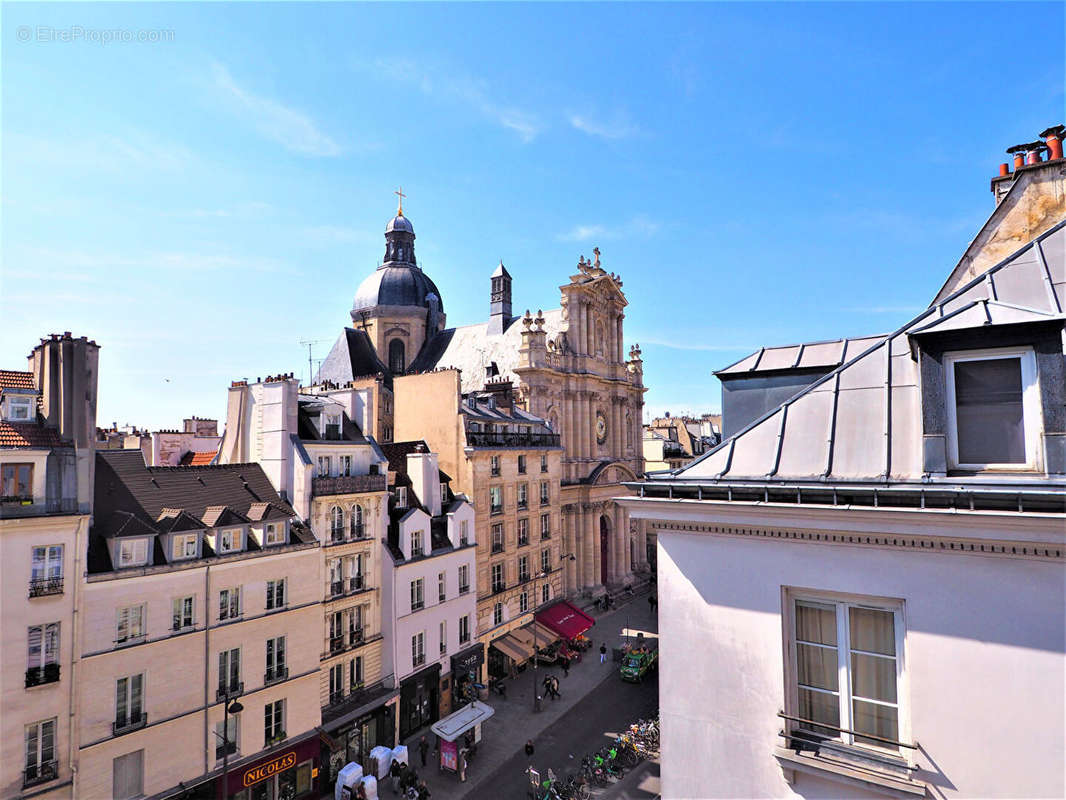 Appartement à PARIS-4E