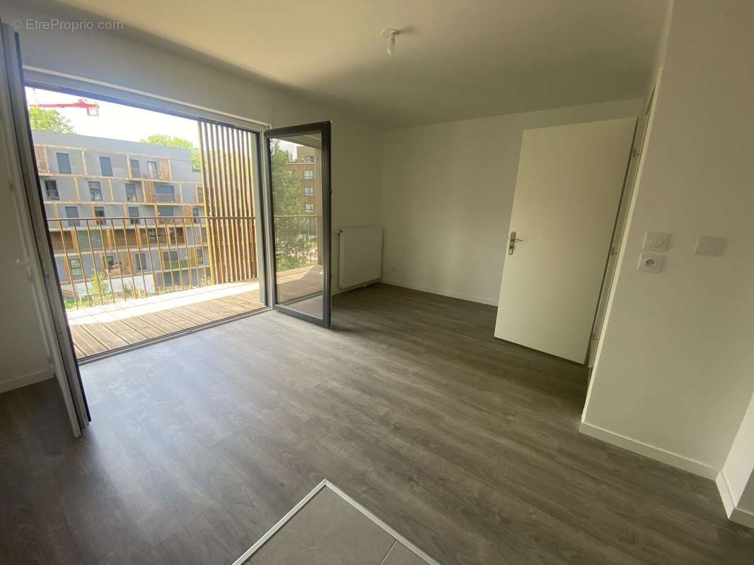 Appartement à TORCY