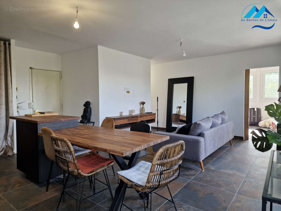 Appartement à MARSEILLE-11E