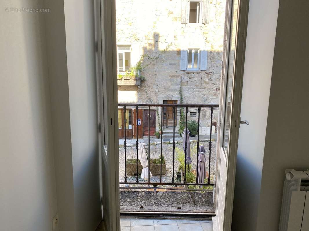 Appartement à JOYEUSE