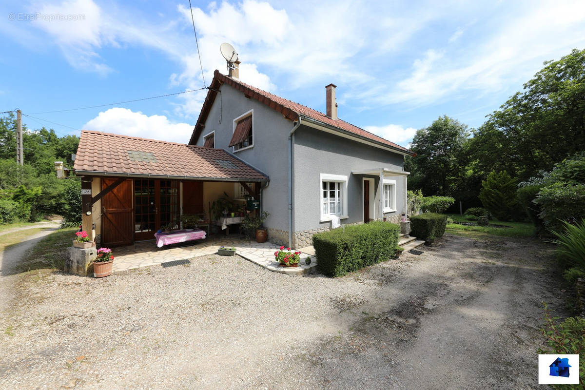 Maison à DAMMARIE-SUR-LOING