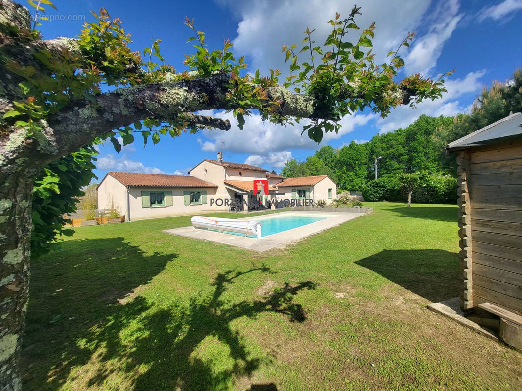 Maison à SAINT-ANDRE-DE-CUBZAC