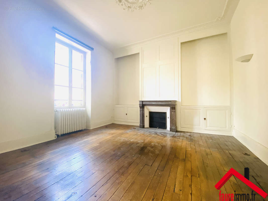 Appartement à BRIVE-LA-GAILLARDE