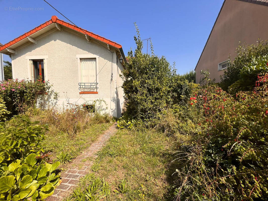 Maison à NEUILLY-PLAISANCE