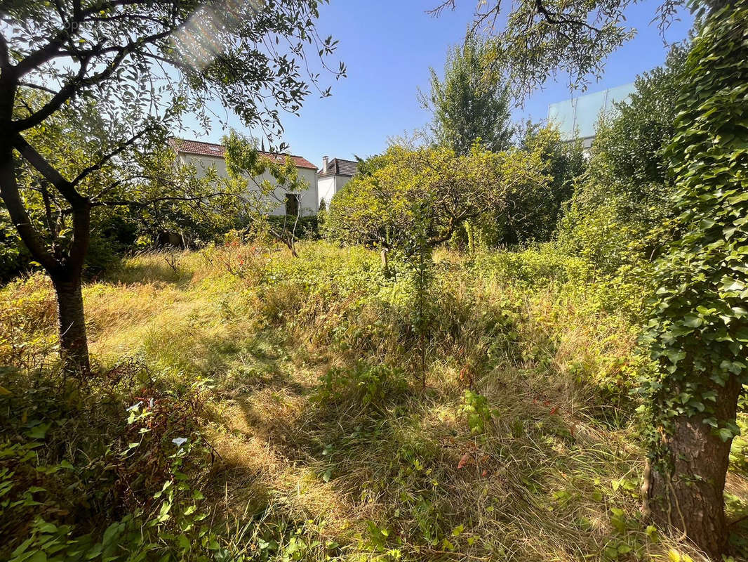 Maison à NEUILLY-PLAISANCE