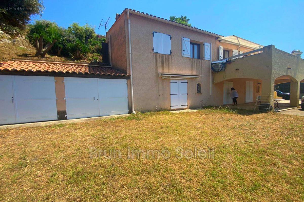 Maison à CAGNES-SUR-MER