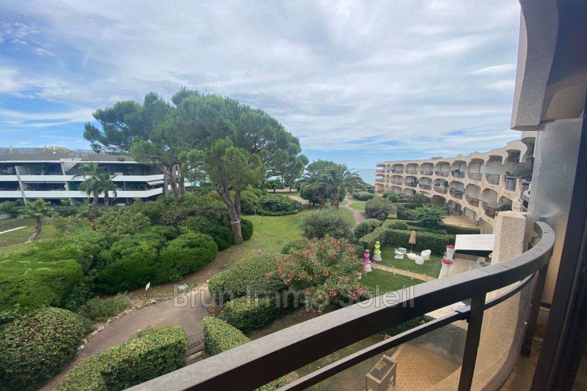 Appartement à VILLENEUVE-LOUBET