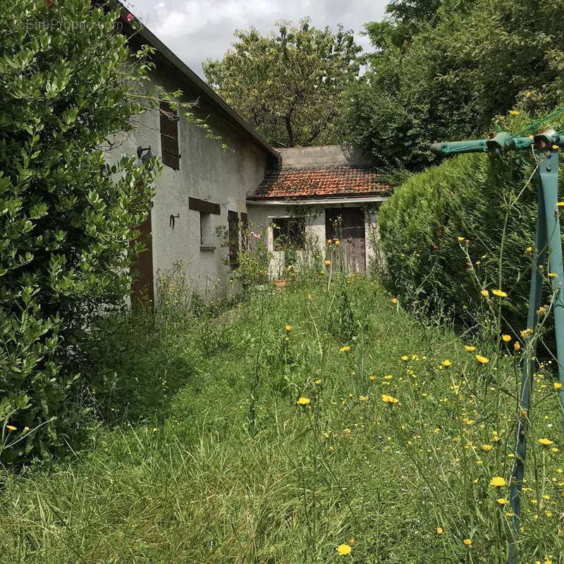 Maison à BRINON-SUR-BEUVRON