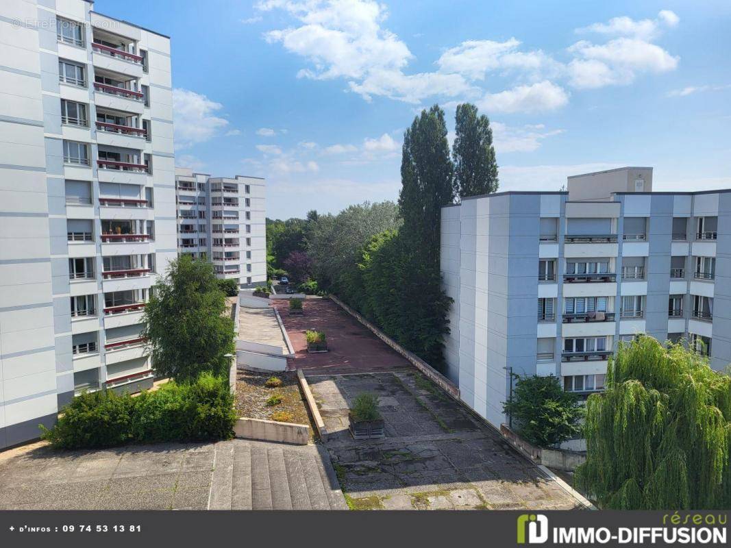 Appartement à SAINT-GENIS-POUILLY