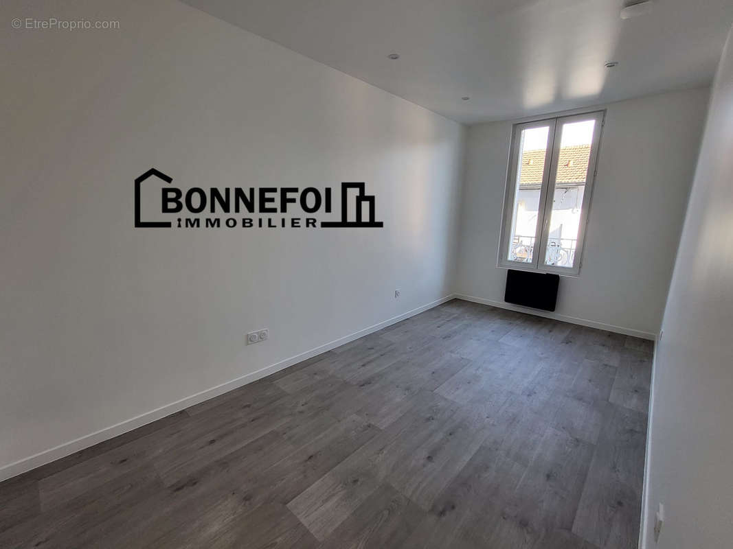 Appartement à CHAMPIGNY-SUR-MARNE