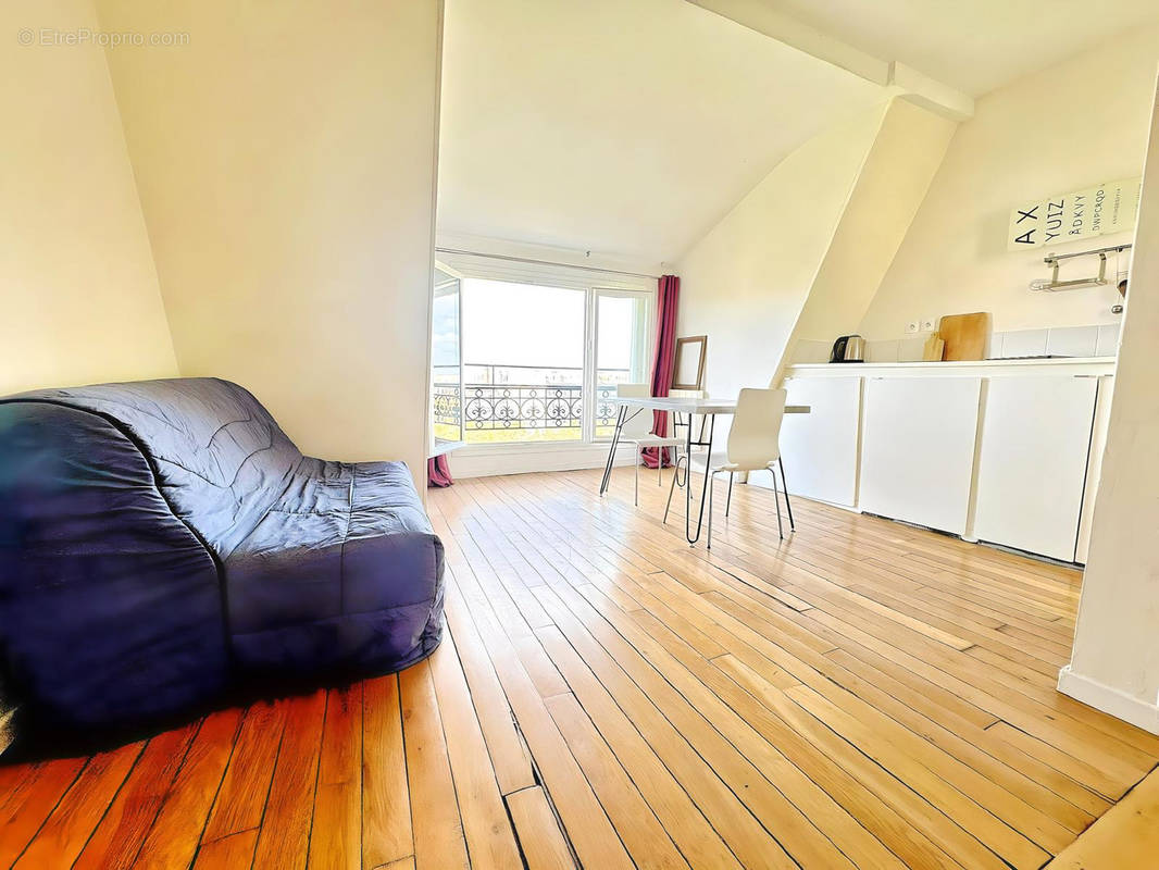 Appartement à PARIS-11E