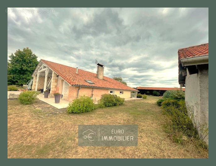 Maison à CAPTIEUX