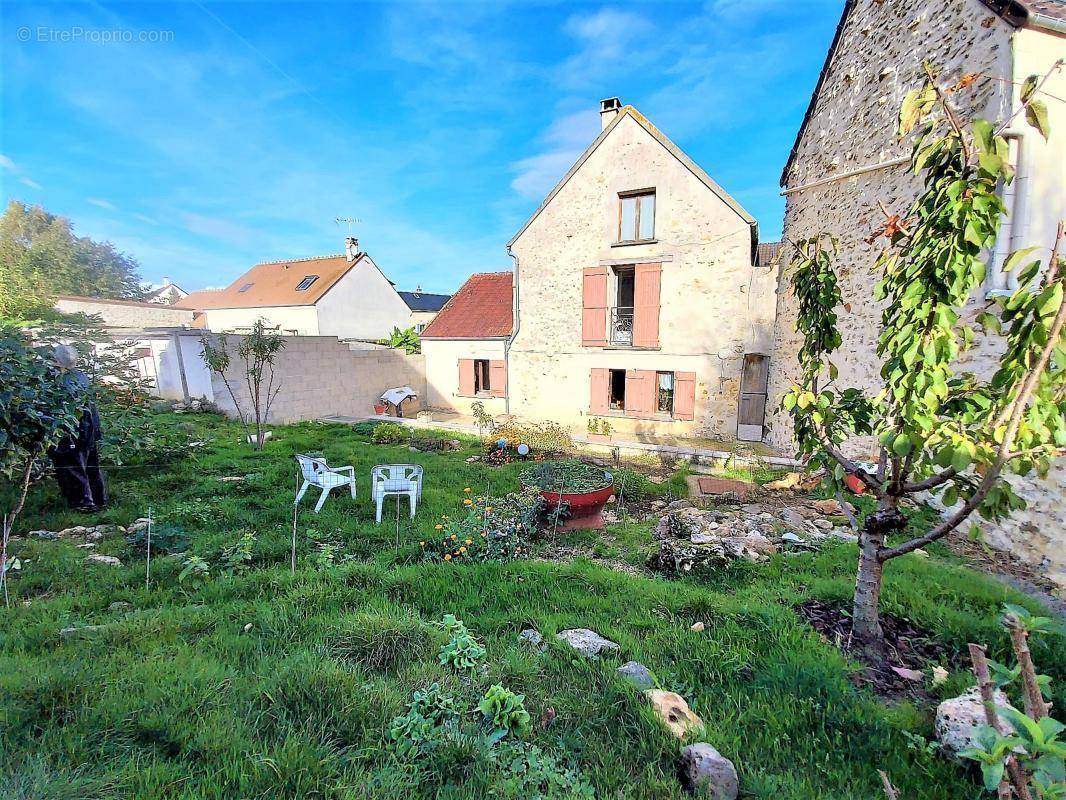 Maison à BOISEMONT