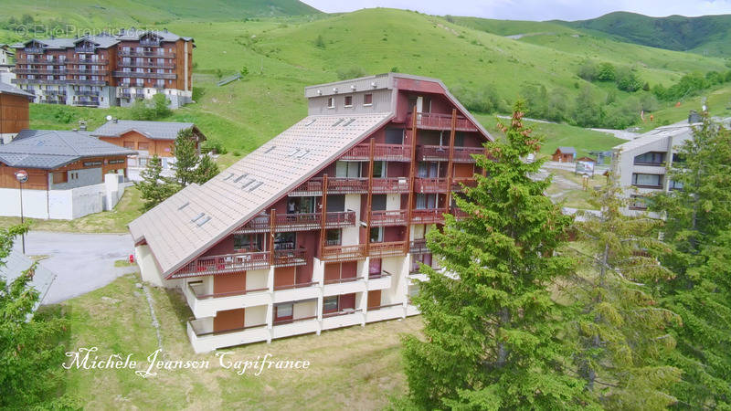 Appartement à SAINT-FRANCOIS-LONGCHAMP