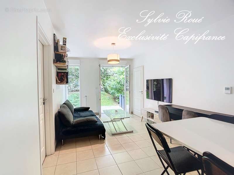 Appartement à MONTROUGE