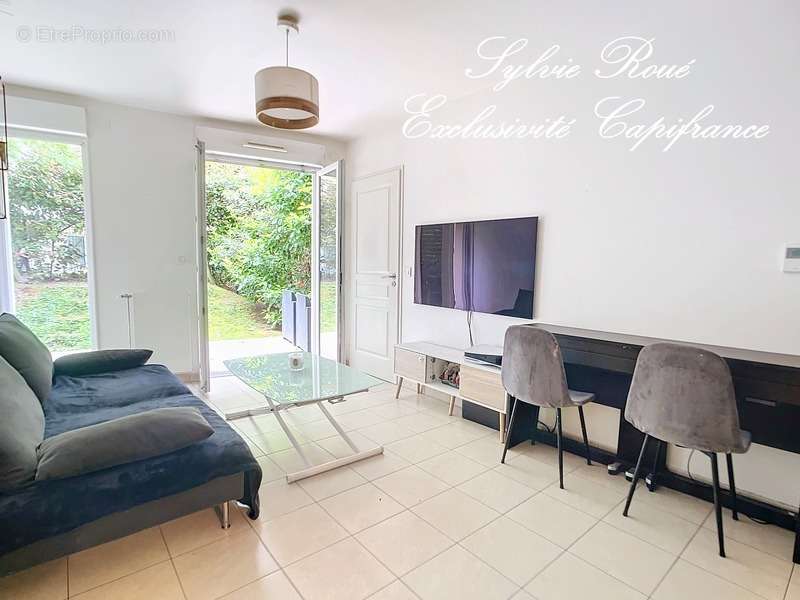 Appartement à MONTROUGE