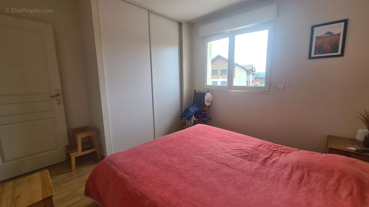 Appartement à GROISY