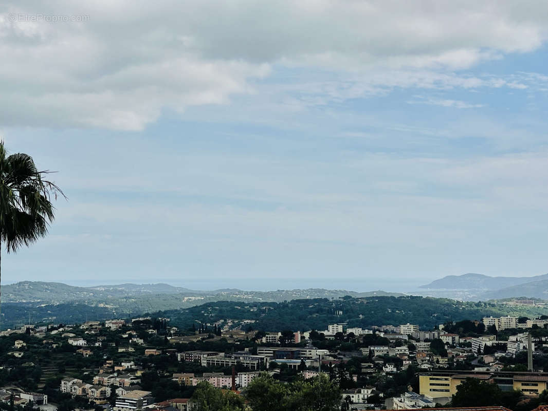 Appartement à GRASSE