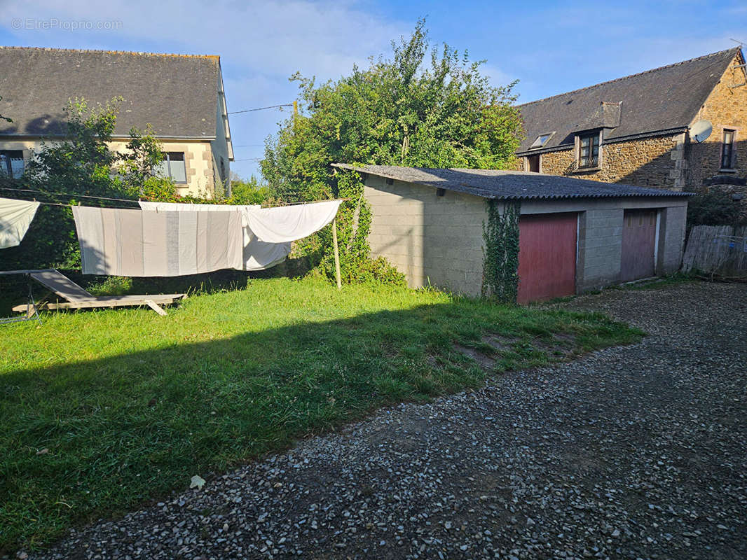 Appartement à LANVALLAY