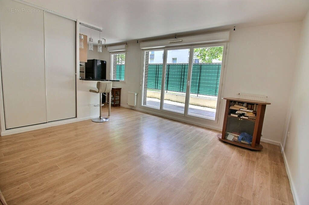 Appartement à NANTERRE