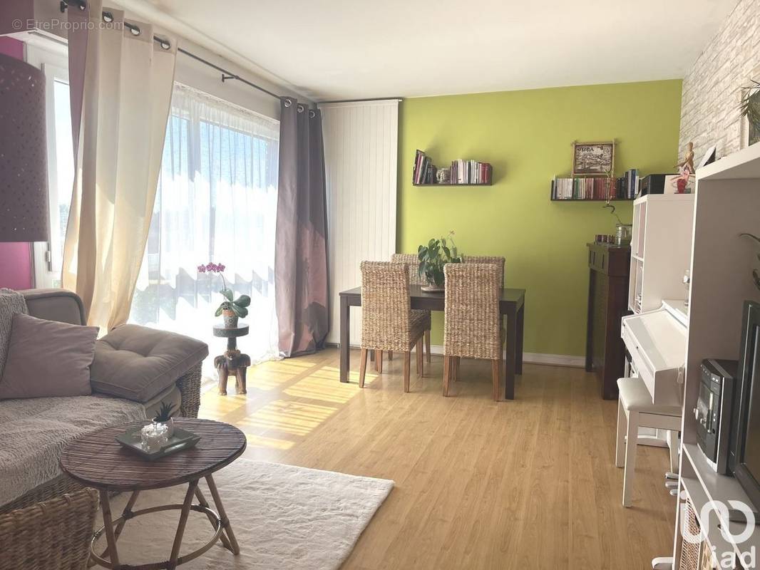 Photo 1 - Appartement à VILLIERS-LE-BEL