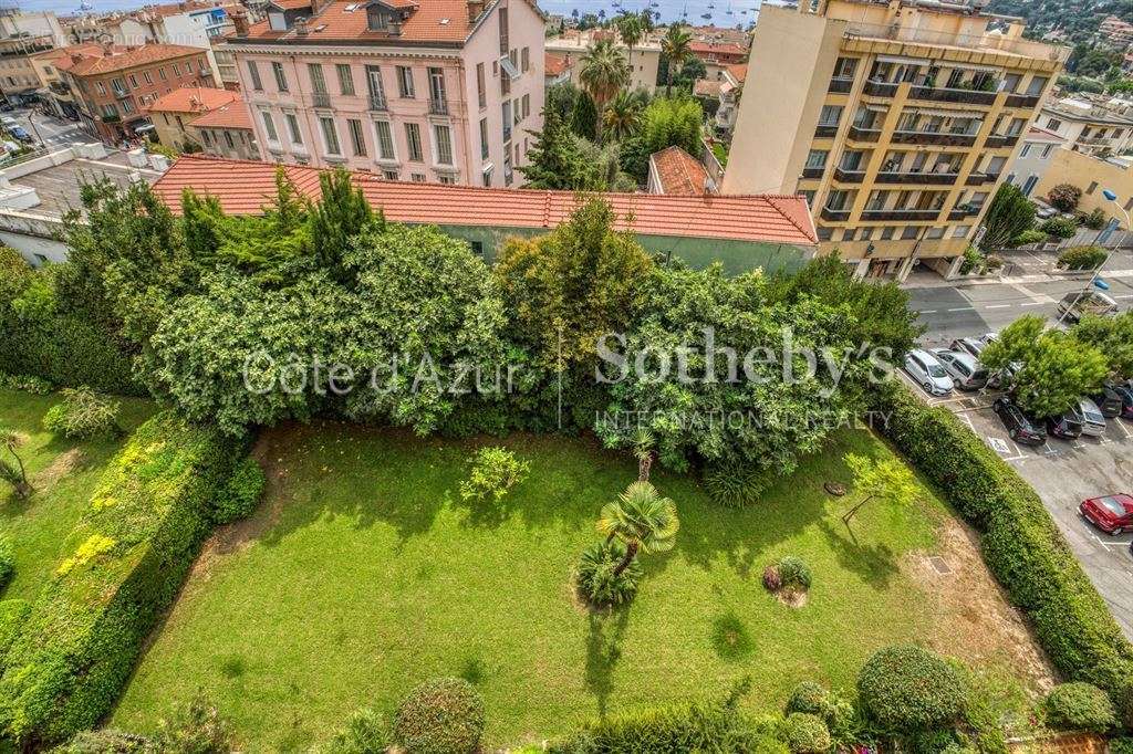 Appartement à BEAULIEU-SUR-MER