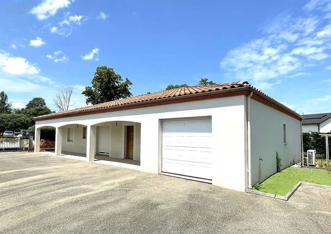 Maison à CONDEZAYGUES