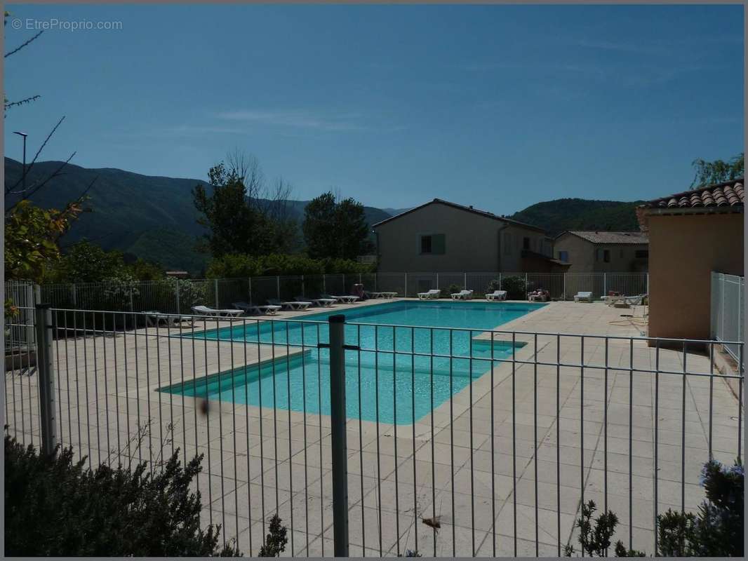 Photo 3 - Appartement à MONTBRUN-LES-BAINS