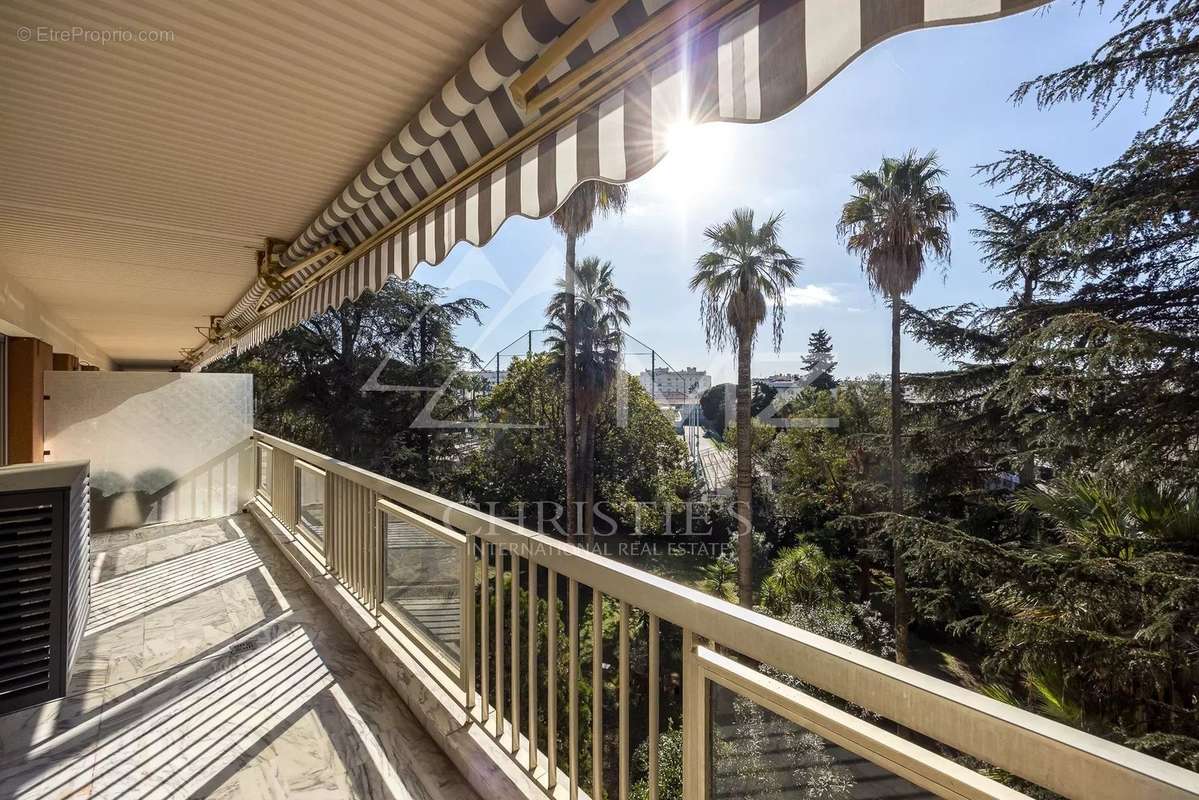 Appartement à CANNES