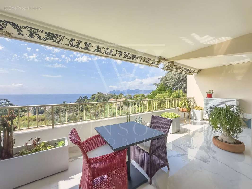 Appartement à CANNES