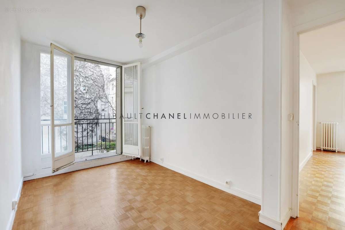 Appartement à PARIS-4E