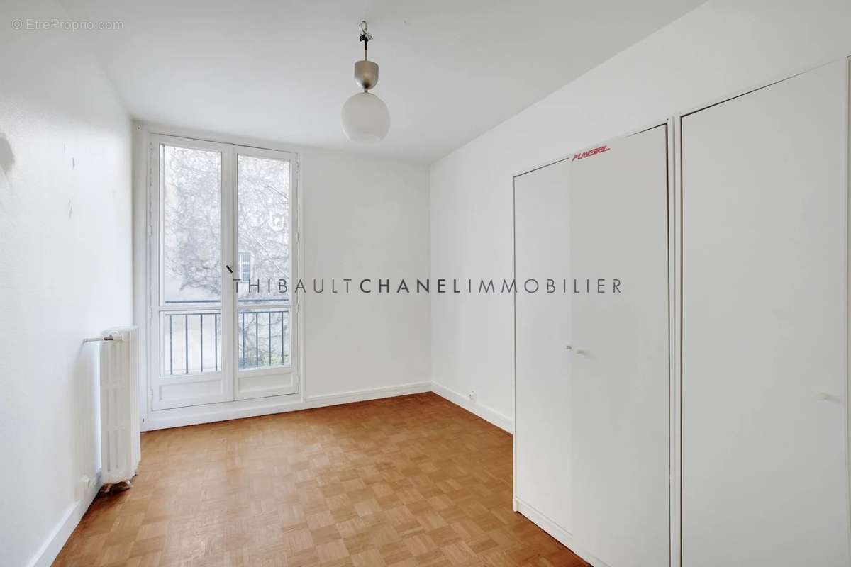 Appartement à PARIS-4E