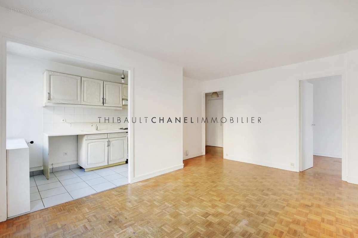 Appartement à PARIS-4E