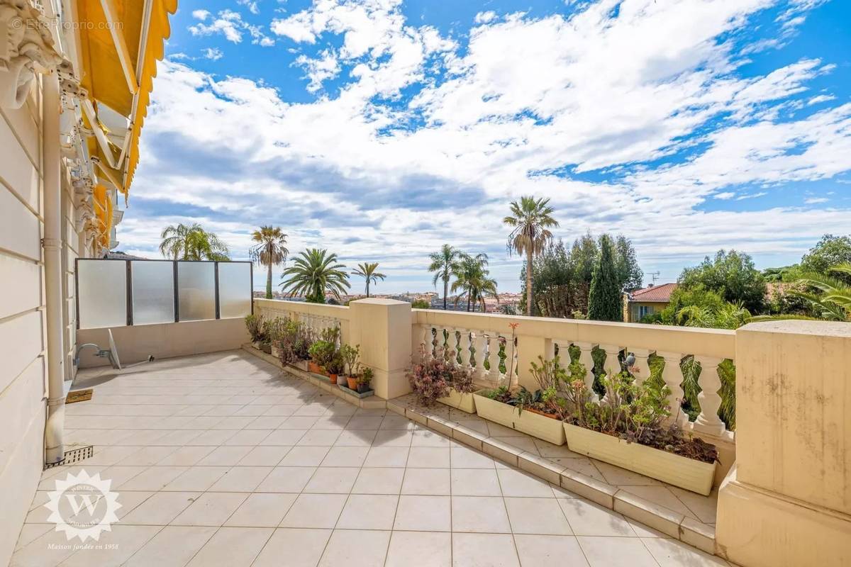 Appartement à MENTON