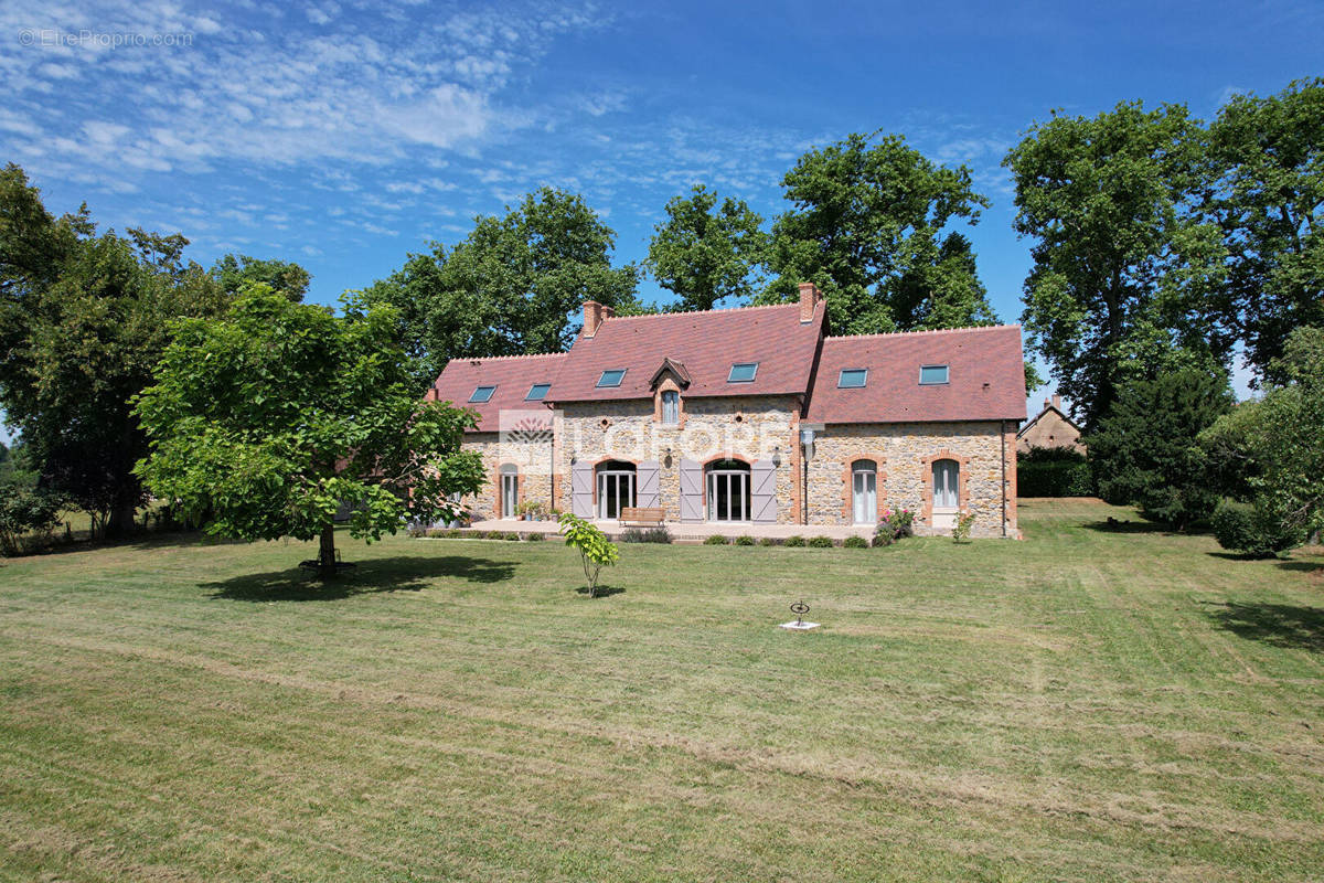 Maison à MOULINS