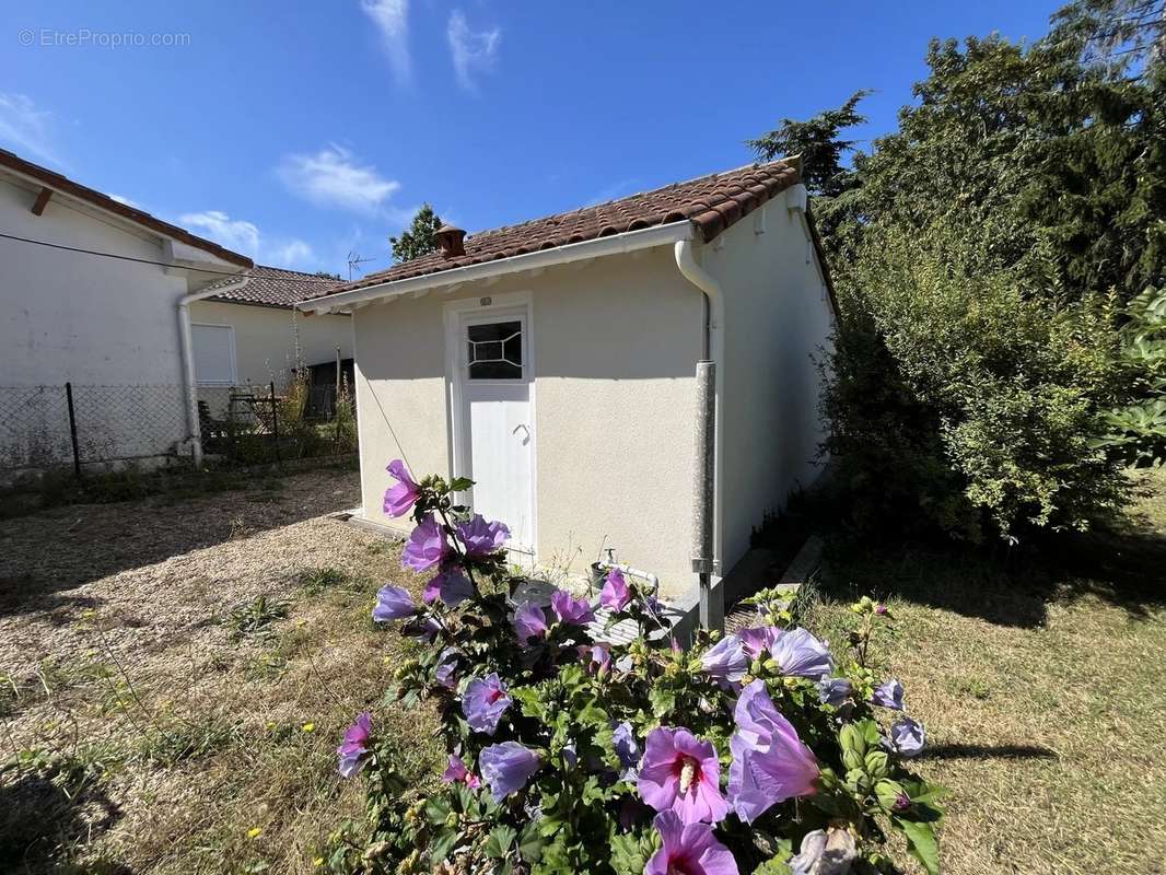 Maison à MESCHERS-SUR-GIRONDE