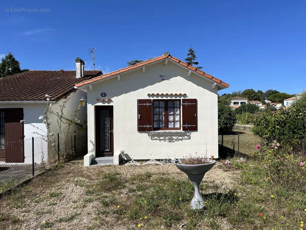 Maison à MESCHERS-SUR-GIRONDE