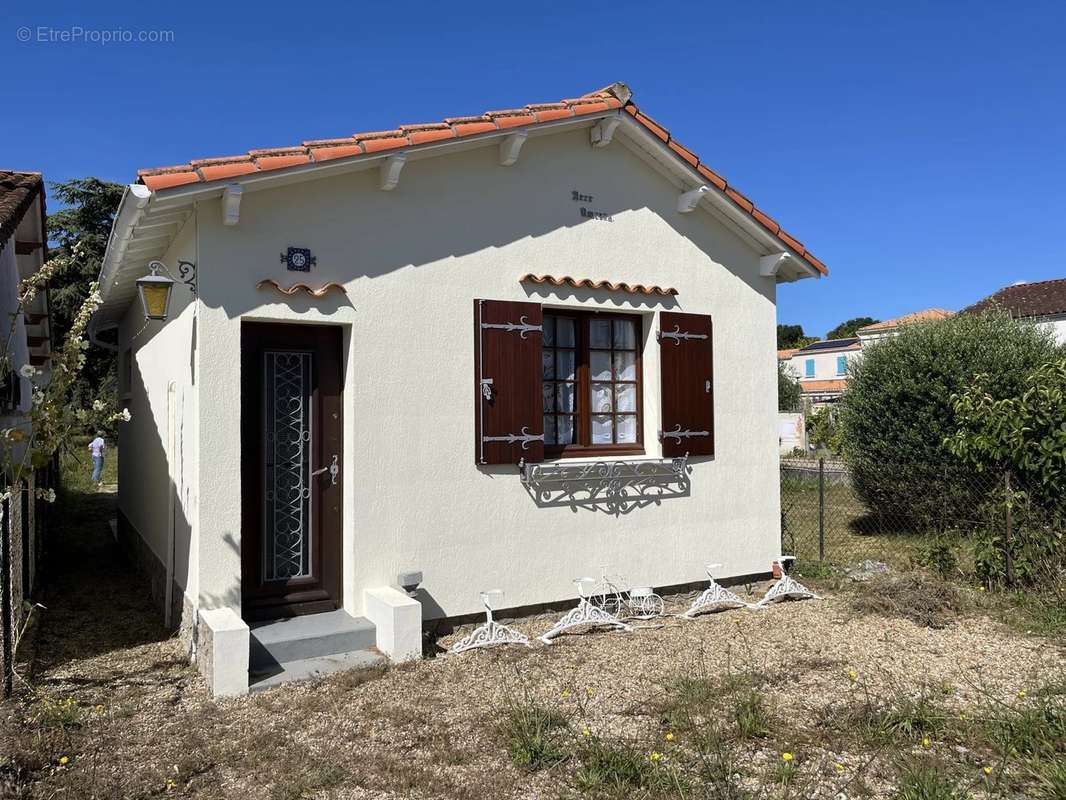 Maison à MESCHERS-SUR-GIRONDE