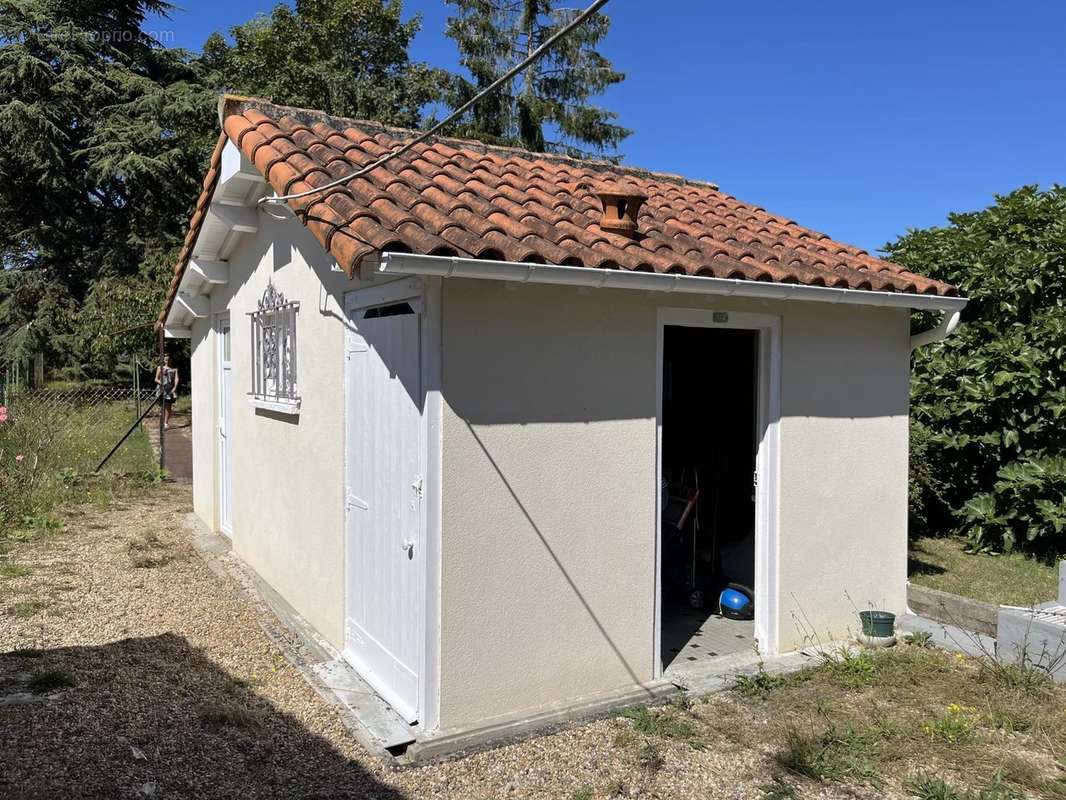 Maison à MESCHERS-SUR-GIRONDE