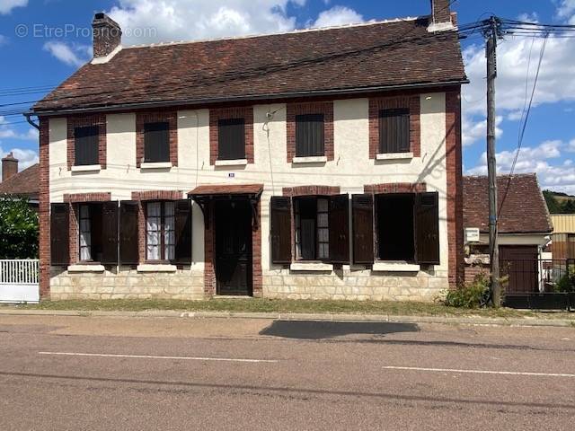 Maison à CHAILLEY