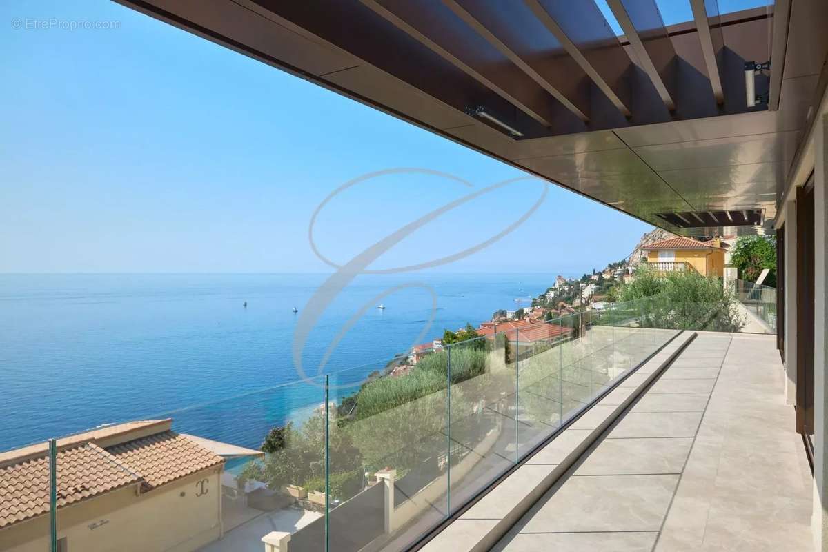 Maison à ROQUEBRUNE-CAP-MARTIN